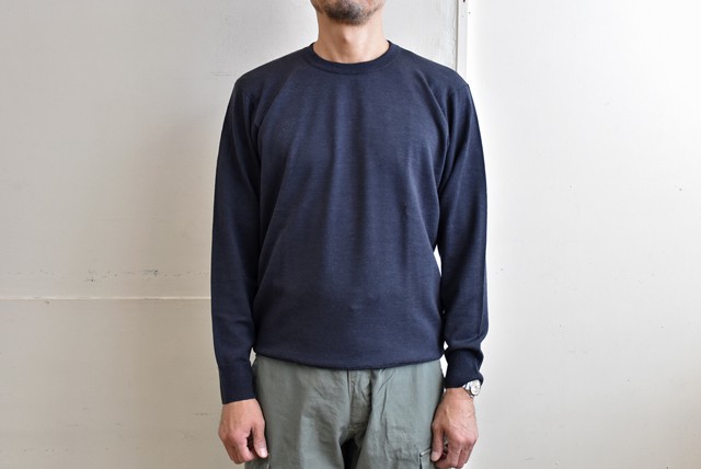 JOHN SMEDLEY（ジョンスメドレー） 24G クルーネックニット HEPBURN SMOKE