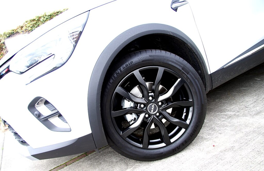 ルノー キャプチャー x MAK ケルン 18インチ | アメ車・輸入車の