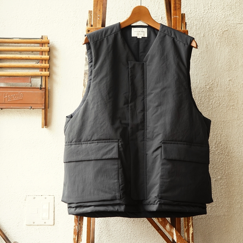 STILL BY HAND 撥水機能を付帯したシンサレートベスト | ACOO TOKYO