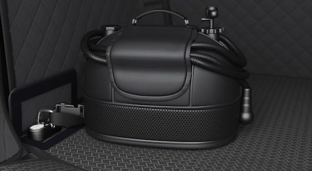 Defender - Land Rover Defender 130 - INTERIOR - FUNCTION