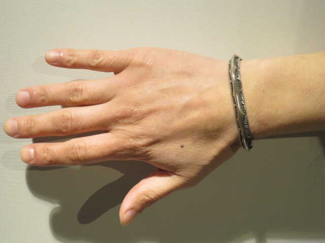 □インディアンジュエリー□NAVAJO族（ナバホ族）NORA□トライアングル