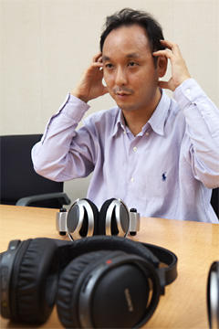 ソニーのサラウンドヘッドホン 最新機種「MDR-DS7500」に至るその歩み