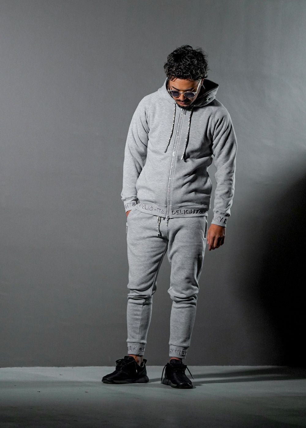 RTEG/ラインストーンジップフーディー | adamsJUGGLER（アダムス