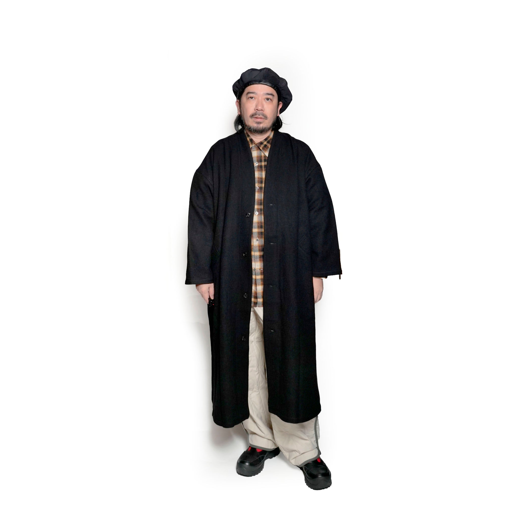 CO24520 | ソフトサージVネックロングコート | Color:スミクロ【PUB_