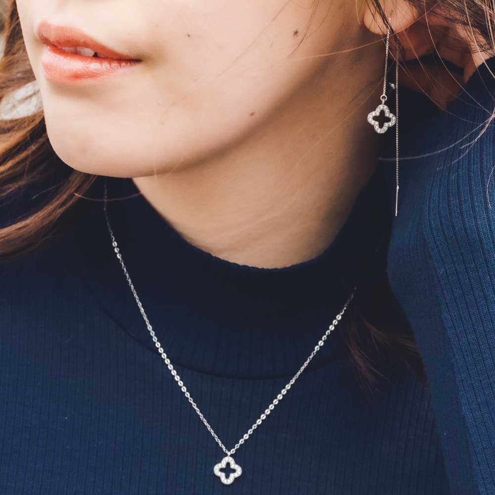 ネックレス＆ピアスセット】レディース 人気 幸運の四つ葉 クローバー