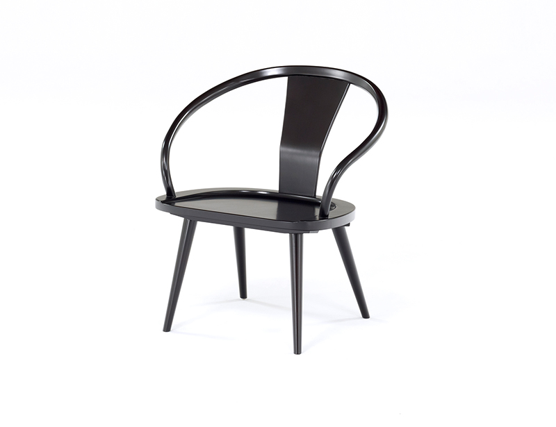 No.207 | 曲木家具専門ブランドの秋田木工