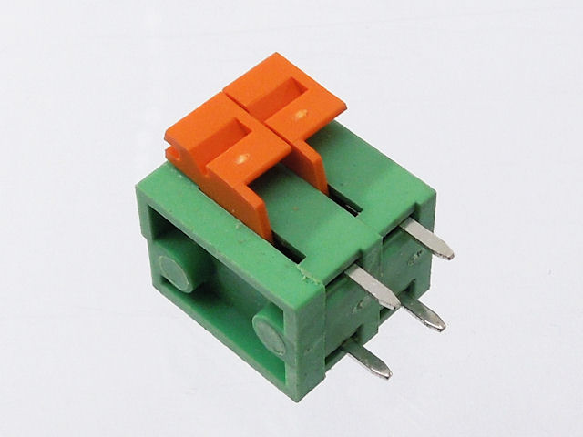 ターミナルブロック 2P 緑 縦: ケーブル・コネクター 秋月電子通商