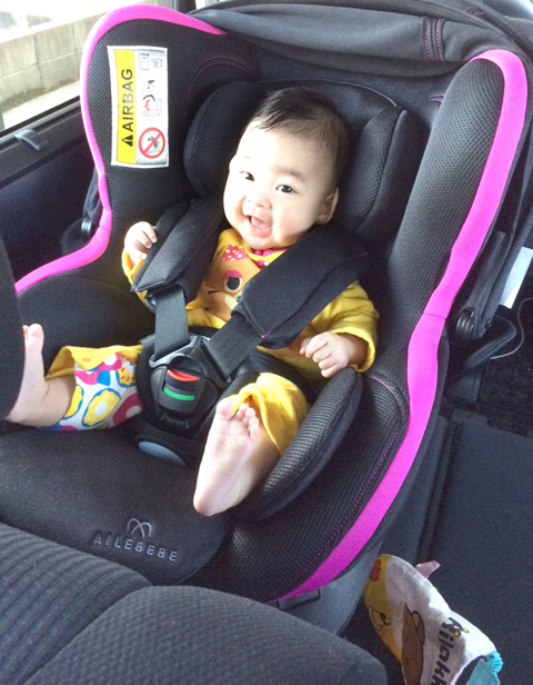 先輩ママの声【KURUTTO 3i】 | エールベベ AILEBEBE 公式サイト 日本製