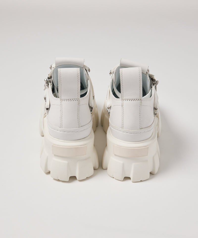 AIVER ライトソールレースブーツ