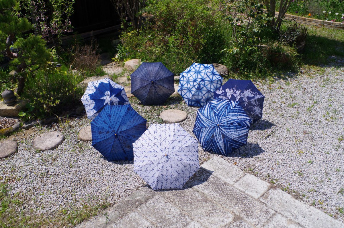本藍染折り畳み日傘 | オンラインショップ｜京都大原 本藍染 | 工房 藍の館