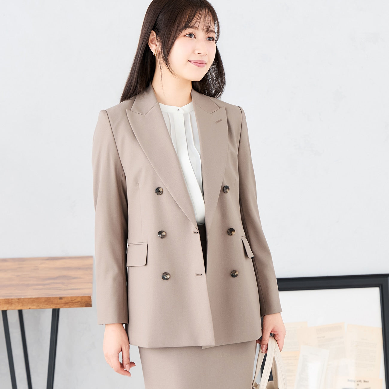 Stretch Bright Twill Collarless Jacket - Beige [A02_G261L533