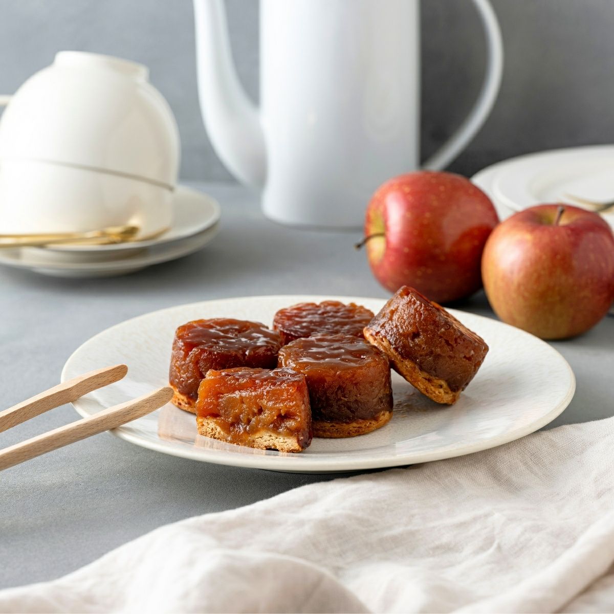 かわいいプチサイズのタルトタタン｜青森りんごの専門店｜あら、りんご。