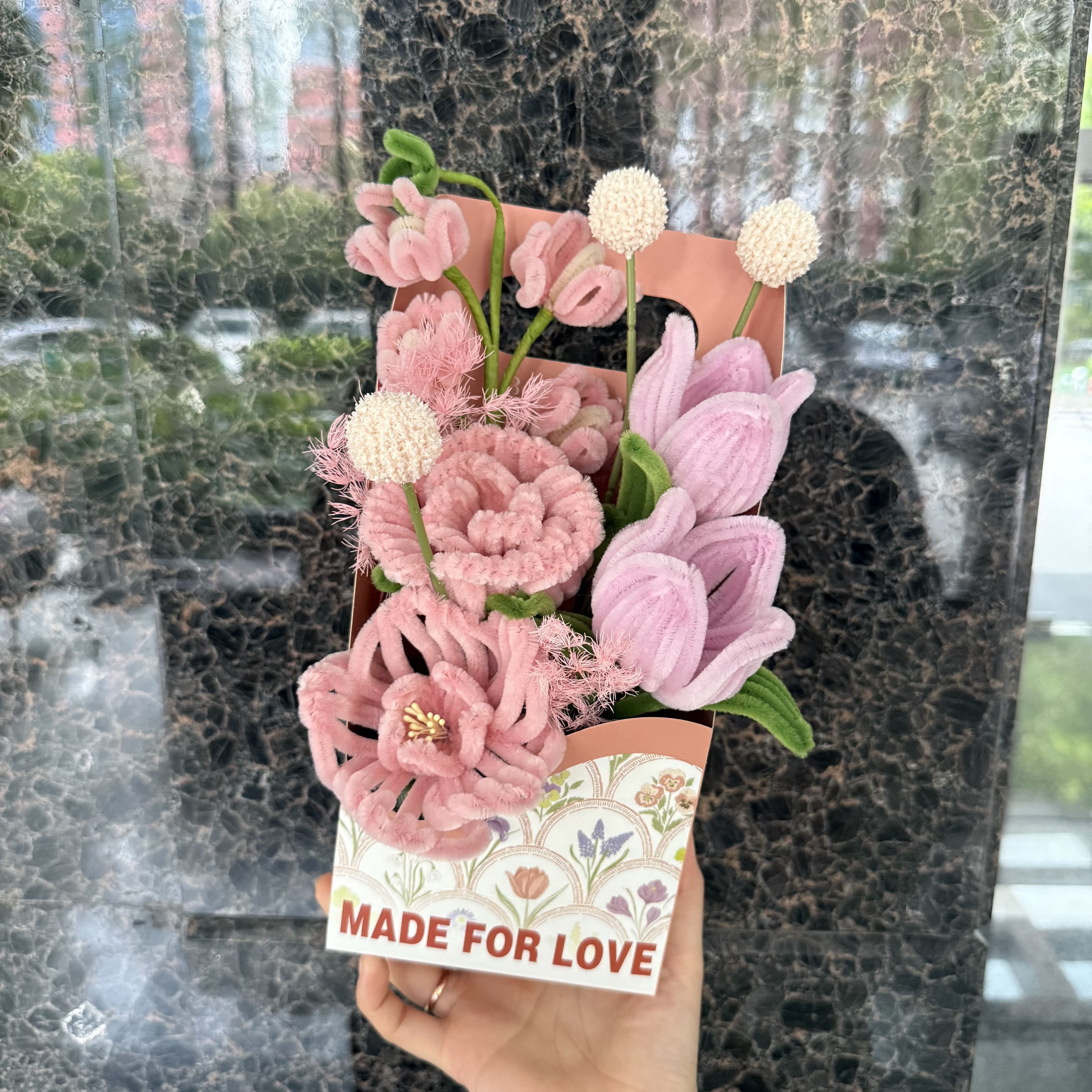 モールフラワー花束 | Pipe Cleaner Flower – AlleyGift