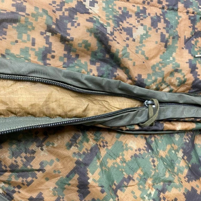 Poncho Liner with Zipper USMC Issue Marpat | Ammo Can Man