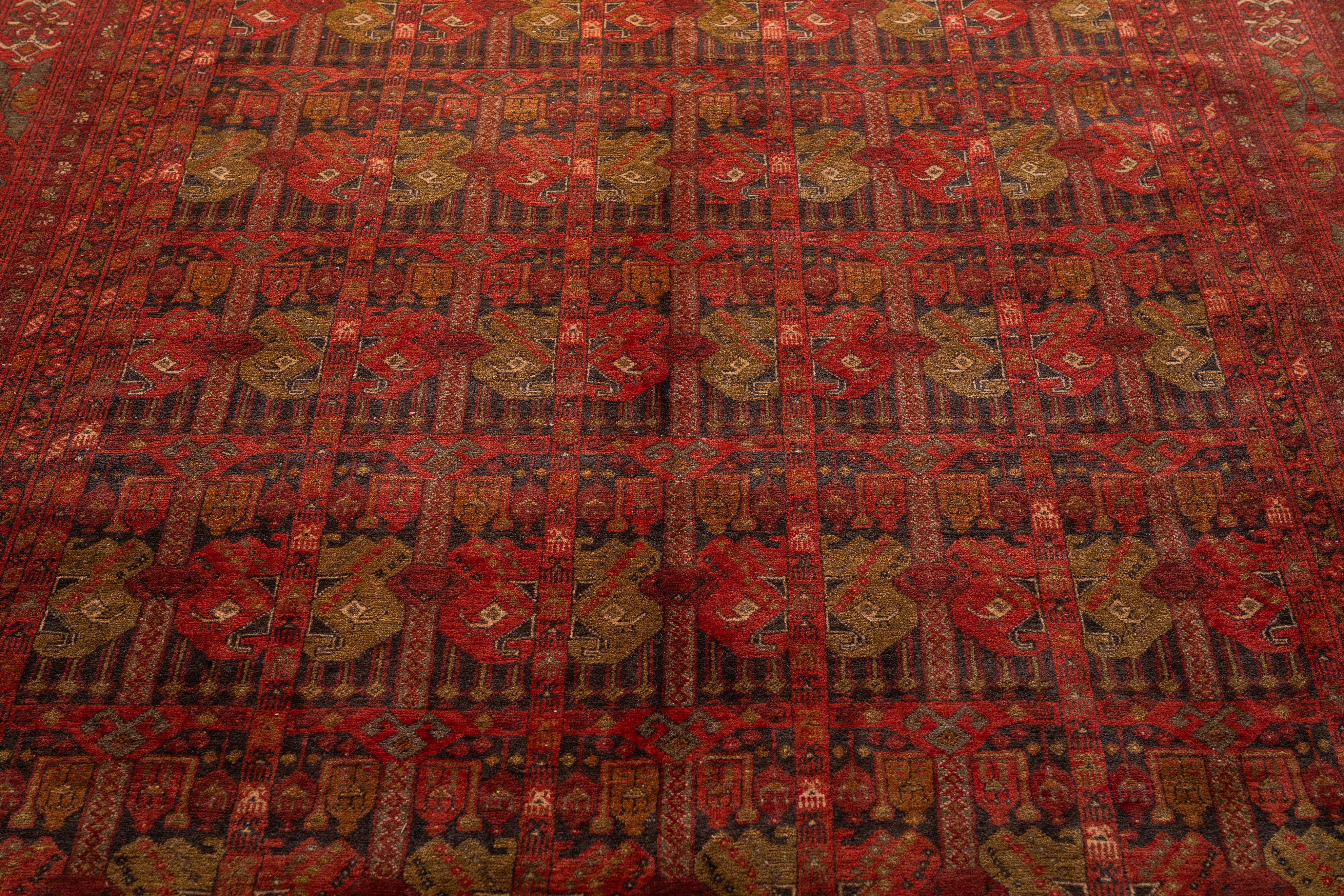 アフガニスタン産 1980年代 トルクメンラグ】トライバルラグ-手織り