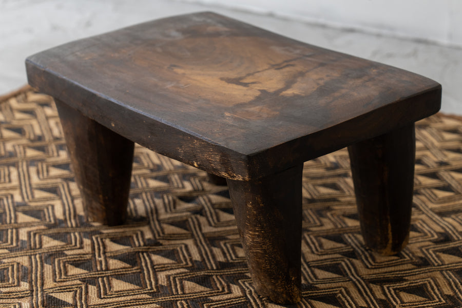 アフリカ産 セヌフォスツール】アフリカスツール-ヴィンテージラグ専門