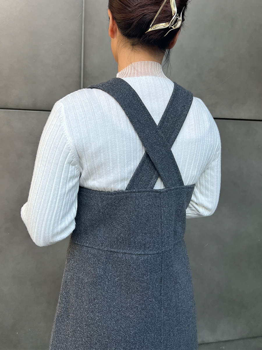 細見えシルエットが叶う、上品ジャンパースカート》 メルトンジップ