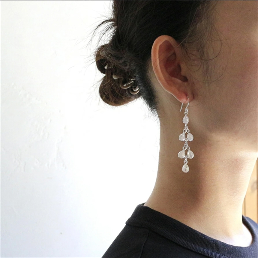 amphora / レインボームーンストーンピアス Jaipur ジャイプール