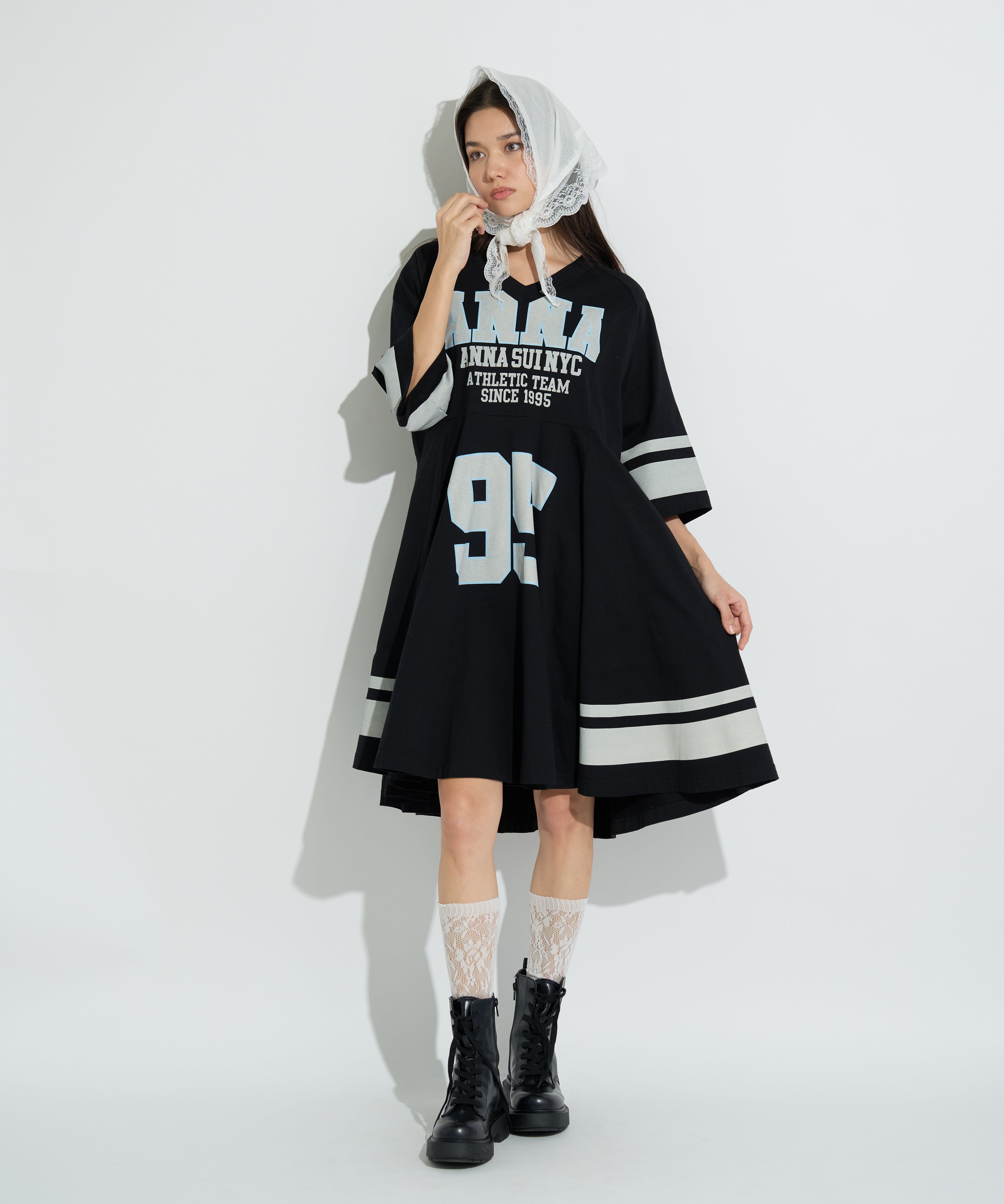 ONEPIECE – ANNA SUI NYC