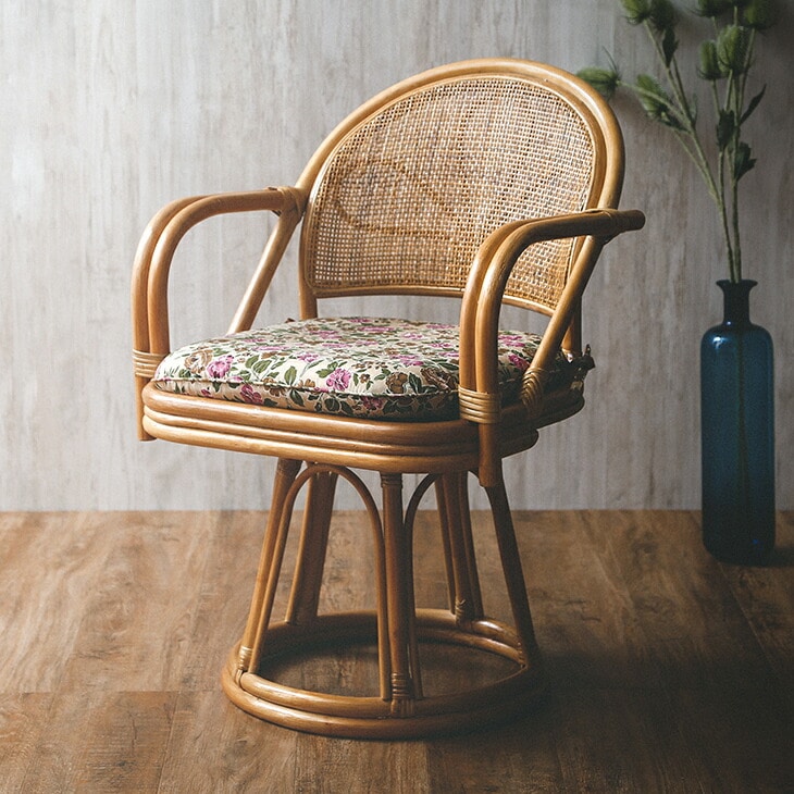 天然籐 ラタン 肘付き回転チェア ハイタイプ 回転式座椅子 座椅子 木製