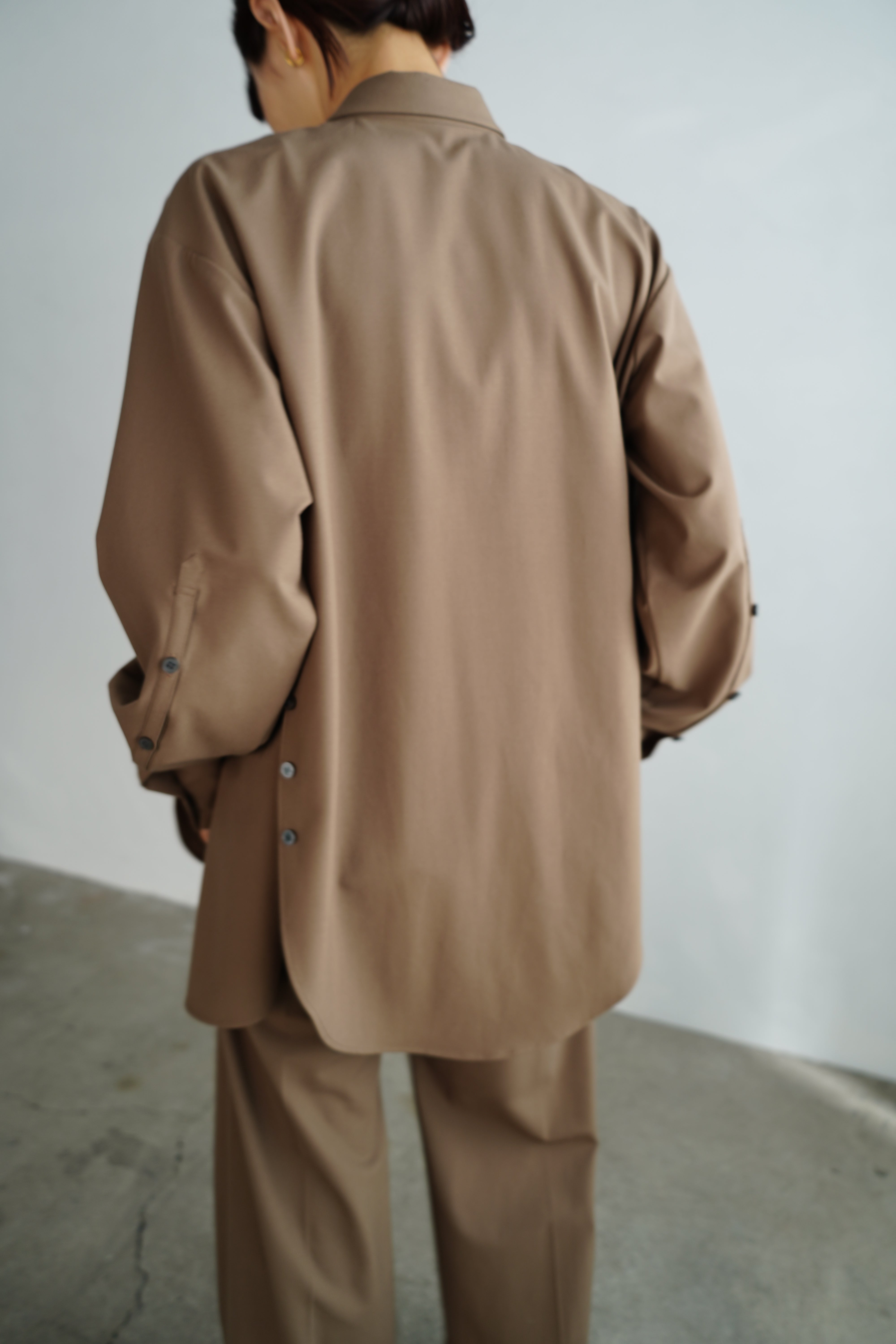 Side Button Shirts / BROWN – &her