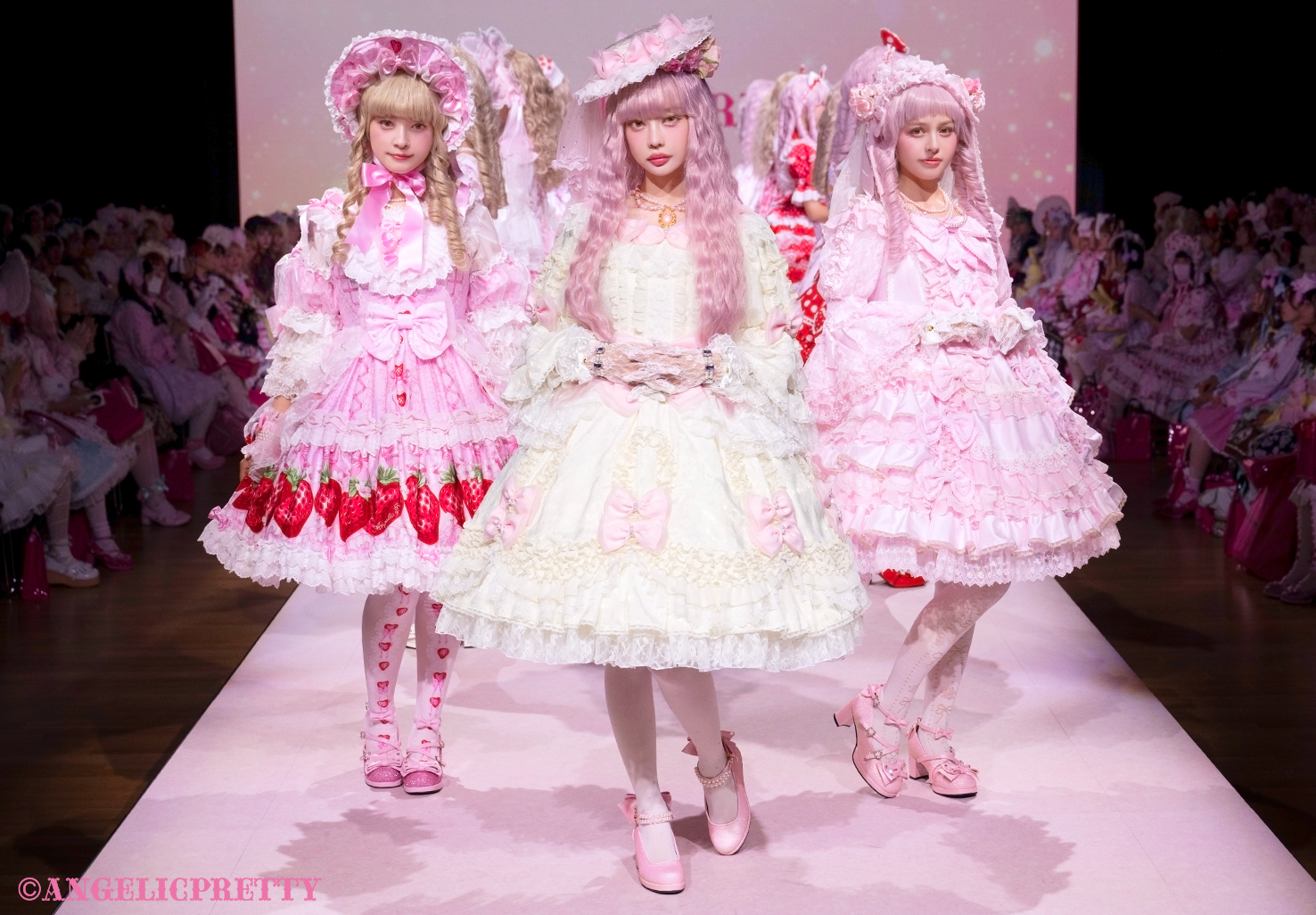ANGELICPRETTY 2025 SPRING COLLECTION FASHION SHOW