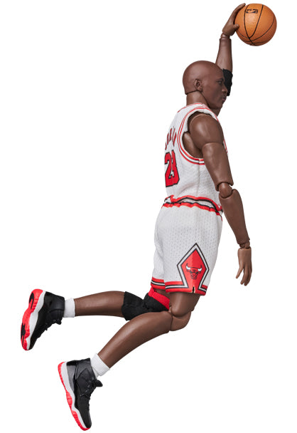 MAFEX Michael Jordan (Chicago Bulls HOME) | animota