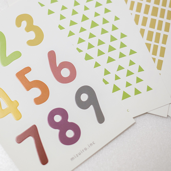 おやさいクレヨンと有田みかんスケッチブックのお絵かきトランクを贈る