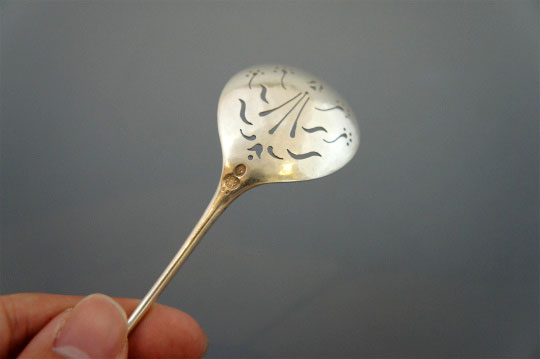 ジョージ・ジェンセン「穴あきスプーン」《アンティックかとう》