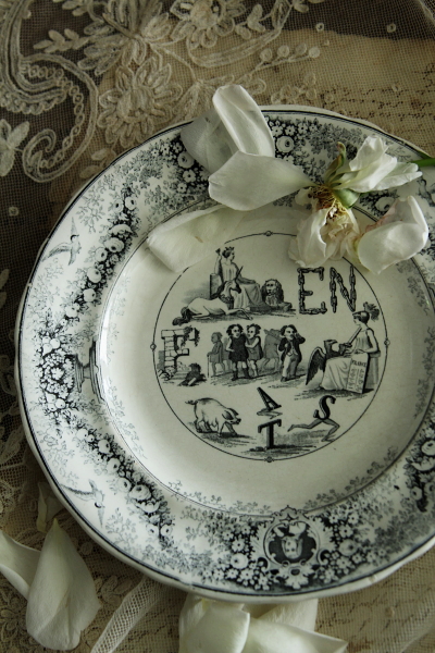 アンティークプレート なぞなぞ皿 フランス J.VIEILLARD & CIE