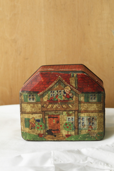 フランスの糸巻きケース fil au chinois ボビンケース フランス