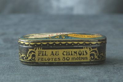 フランスの糸巻きケース fil au chinois ボビンケース フランス