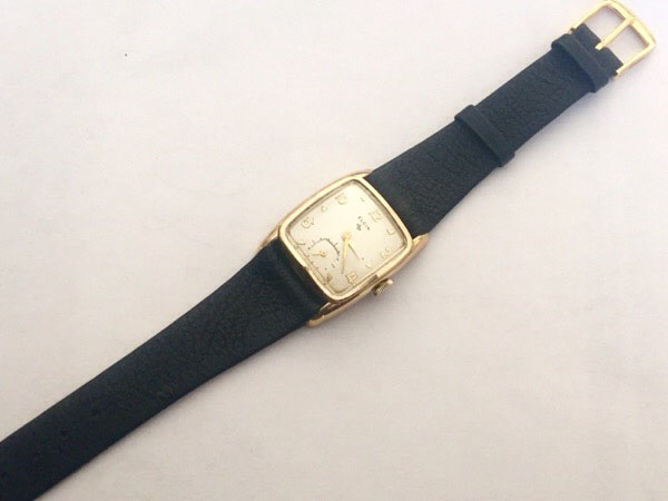 エルジン ELGIN 1950年代前期 USA製ムーブメント 手巻き式 ビンテージ