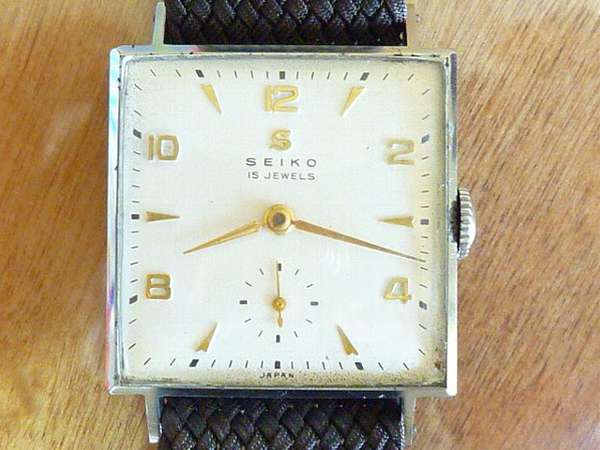 セイコー SEIKO スモールセコンド 正方形 鶴マーク入り SPMケース