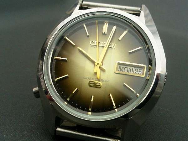 シチズン コスモトロン 美品 1970年代ビンテージ 帰零ボタン付き 電子