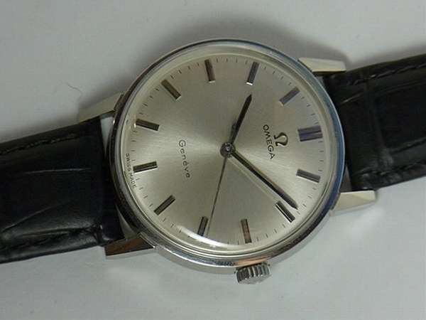 オメガ ジュネーブ Cal.601 美品 1969年製 手巻 スクリューバック