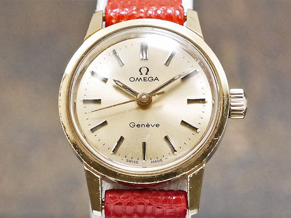 オメガ アンティーク ジュネーブ 手巻き GFラウンドケース レッド