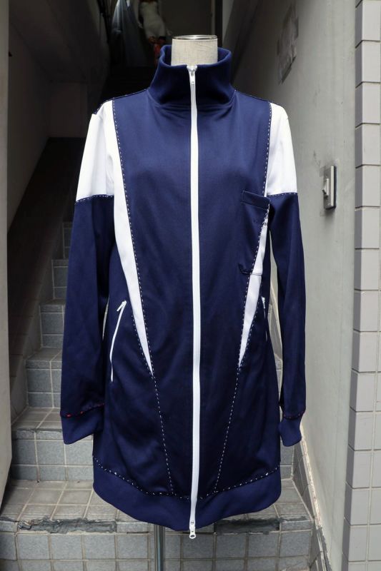 keisuke kanda（ケイスケカンダ）の手縫いのジャージコートを販売。