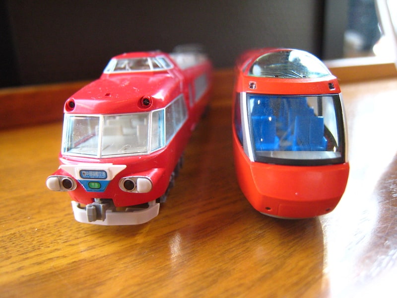 現代のパノラマカー！？TOMIX 小田急ロマンスカー70000形GSE 入線