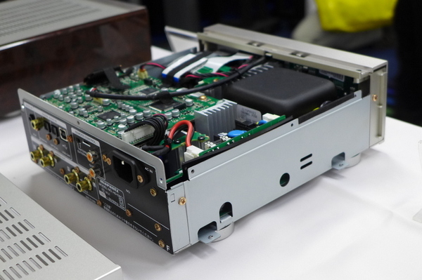 ASCII.jp：高級USB DACに新たな選択肢、マランツ「HD-DAC1」