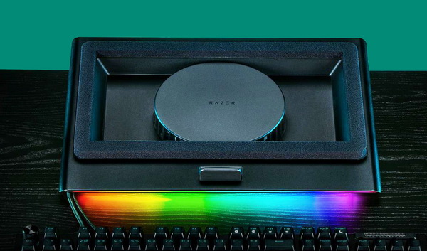 ASCII.jp：Razerが全身でゲームを感じるハプティック・クッションなど