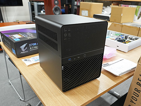 NAS向けMini-ITXケース「JONSBO N3」が入荷、3.5インチHDDを最大8基