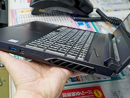 没入感を高める狭額ベゼル採用の15.6型ゲーミングノート「G-GEAR note