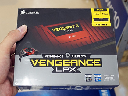 DDR4-4866対応の超高速メモリがCORSAIRから、8GB×2枚セットで実売10万