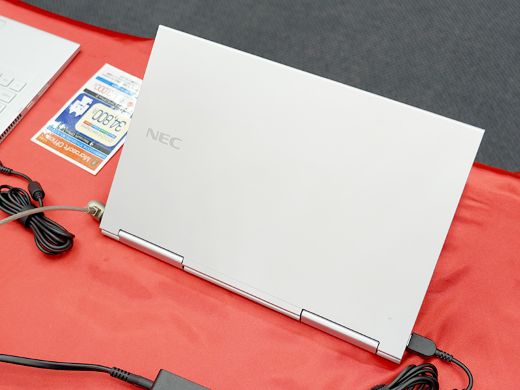 第8世代Core搭載の13.3インチノートが17,800円など、NEC製PCの中古品