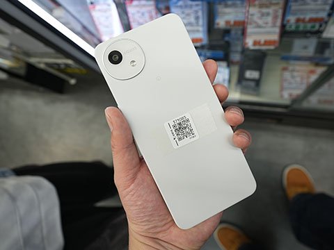 シャープの6.6インチAndroid 15スマホ「AQUOS wish5」が27,800円、未