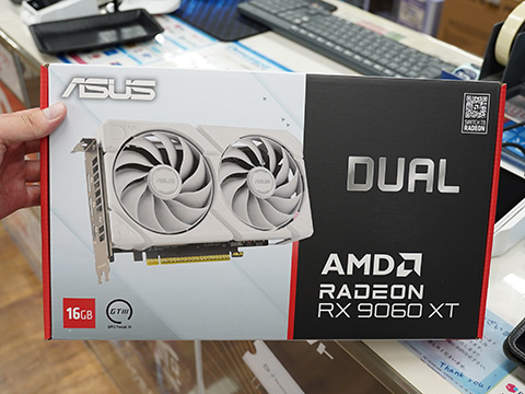ASUSの白いRadeon RX 9060 XT 16GBが発売、ドスパラ限定モデル - AKIBA