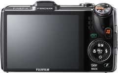 富士フイルム、“EXR CMOS”搭載のGPS対応「FinePix F550EXR