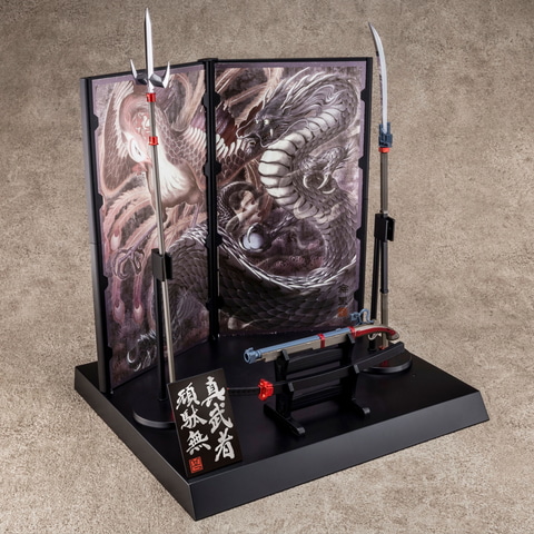 黒と赤の大鎧。「MG 1/100 真武者頑駄無 戦国の陣 黒衣大鎧」本日13時