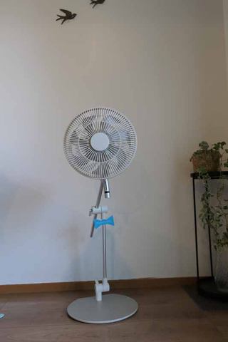 家電製品ミニレビュー】やさしく心地よい風は睡眠時にぴったり! 上下